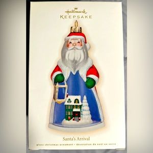 Hallmark Keepsake “Santa’s Arrival” Glass & handcrafted - dated 2009 - NIB